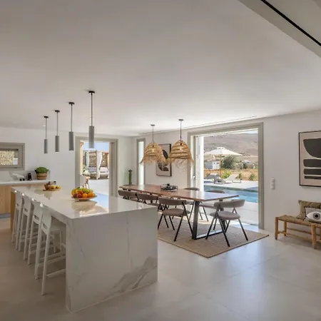 Bema - Quietness And Access Molos (Paros)
