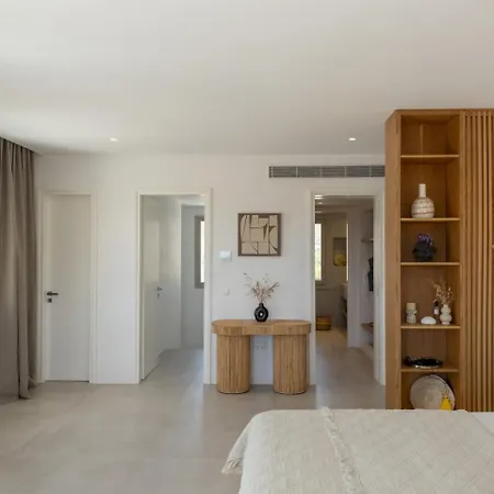 Bema - Quietness And Access Molos (Paros)
